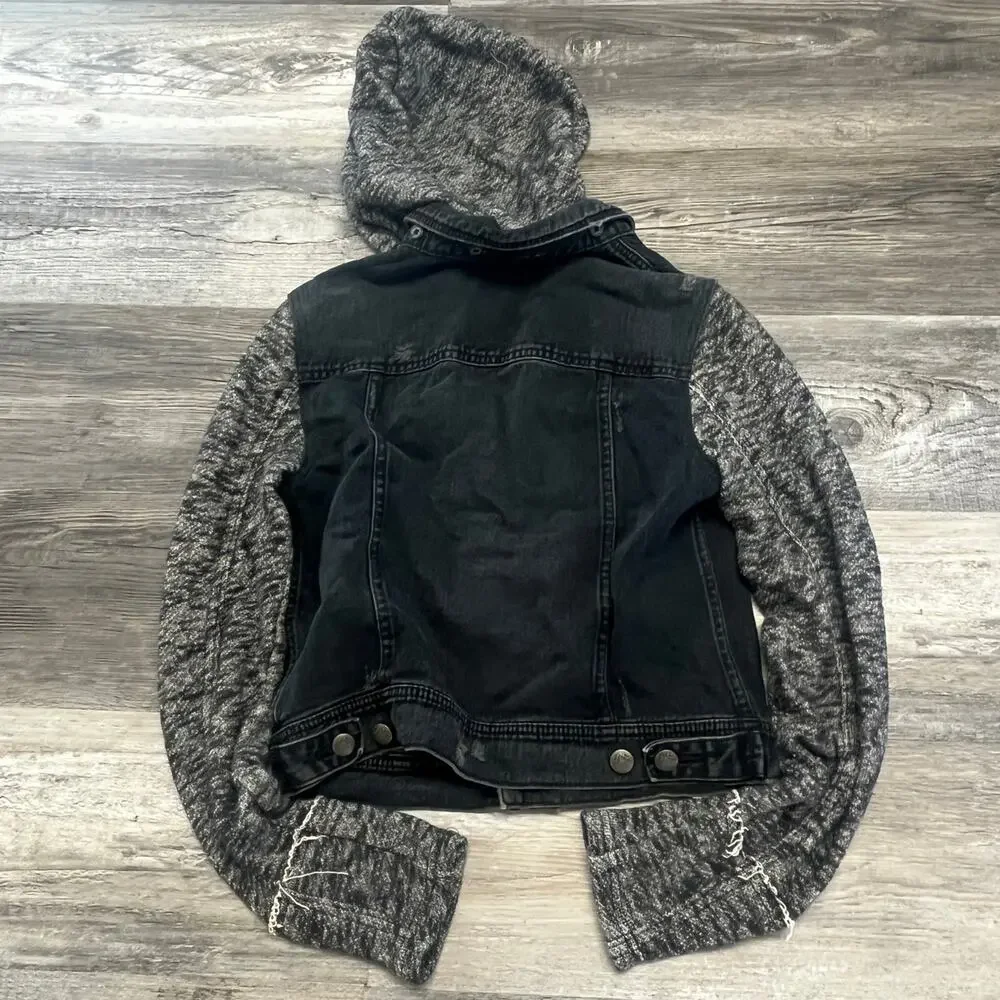 Free People Two Toned Black Gray Women S Grunge Hooded Knit Denim Trucker Jacket - Picture 2 of 9